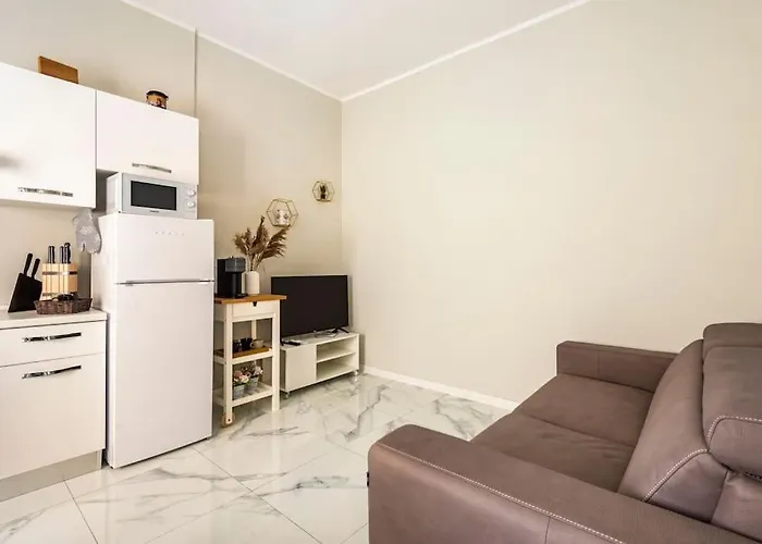 Apartment Freeland House